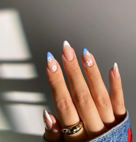 2024's Fresh French Spring Nails: Pastel, Floral & Nature-Inspired Designs