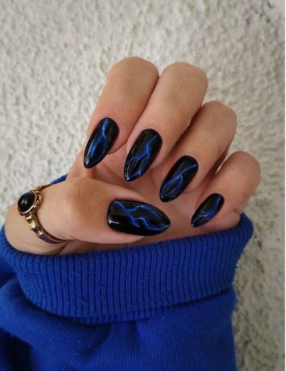 2024's Trending Dark Spring Nails: Chic Almond, Short & Coffin Designs